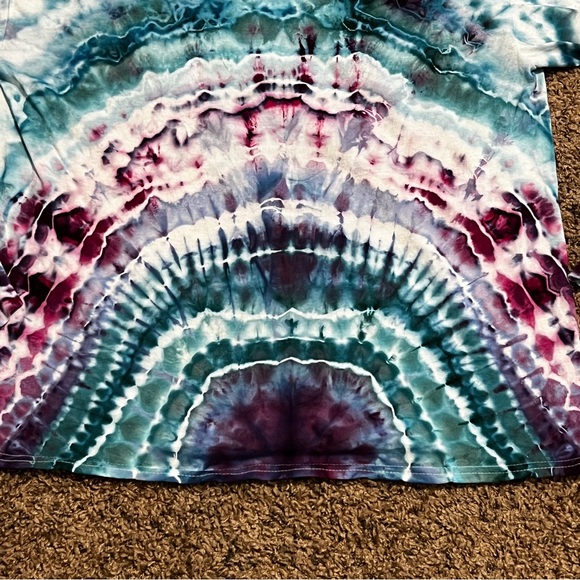 Handmade Tie Dyed Long Sleeve Shirt - Picture 9 of 10